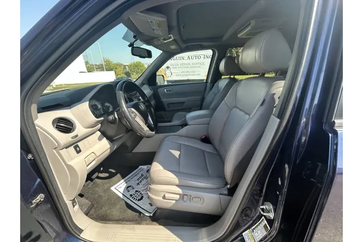 $9990 : 2014 Pilot EX-L image 10