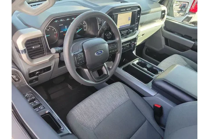 $39980 : Ford F-150 2023 4x4 XLT 4dr image 6