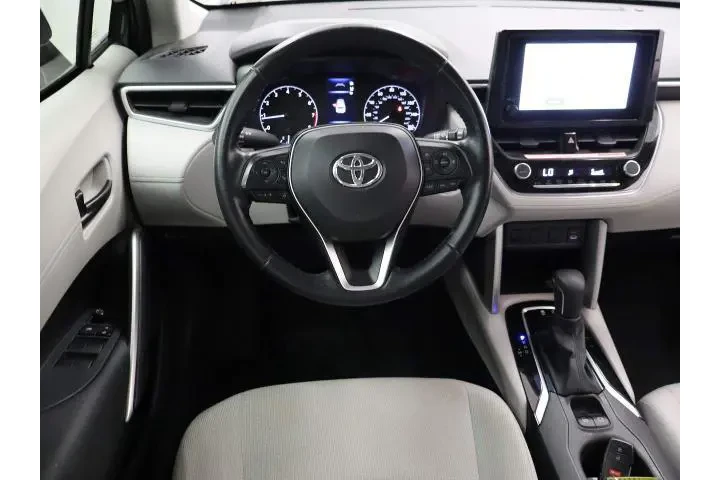 $24995 : Toyota Corolla Cross 2023 LE image 10