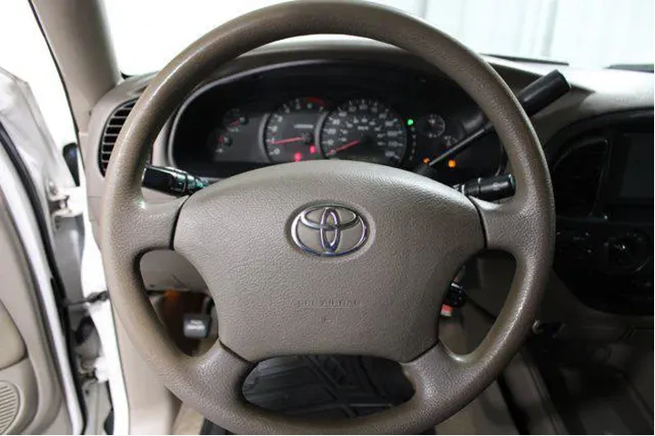 $9900 : Toyota Tundra 2006 SR5 4dr A image 8