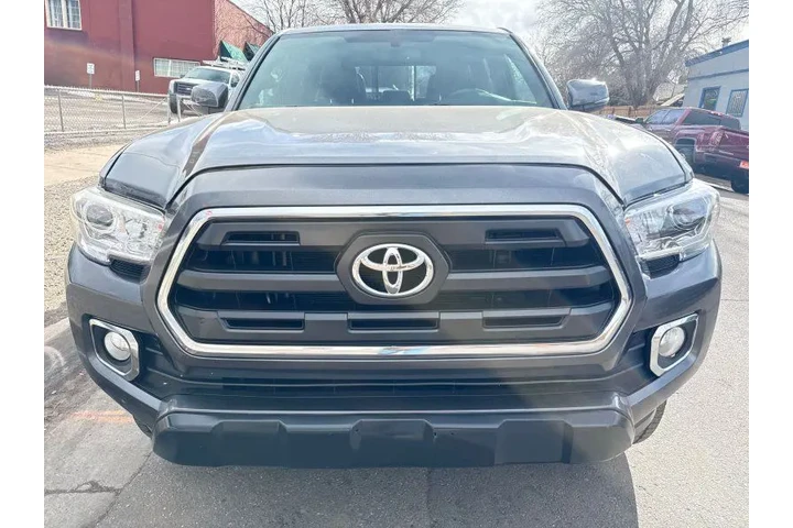 $19495 : 2017 Tacoma Limited image 2