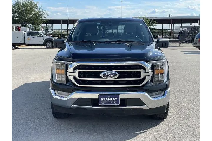 $33995 : Ford F-150 2023 4x2 XLT 4dr image 2