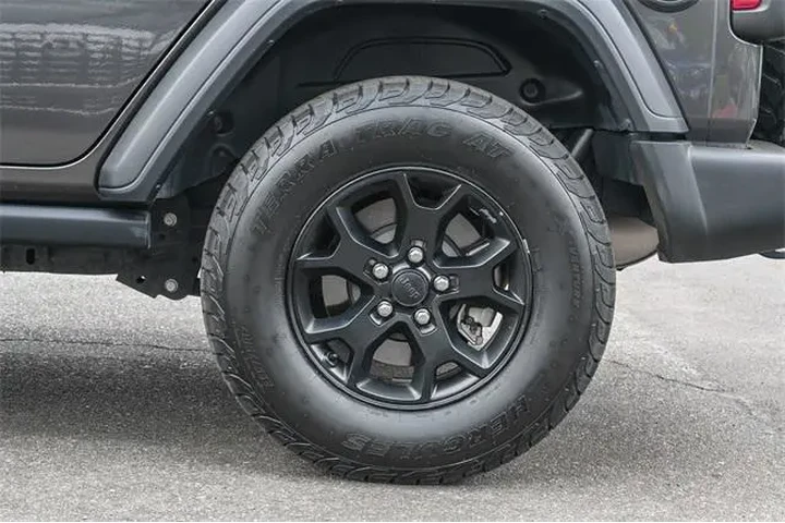 $24500 : Jeep Wrangler Unlimited 2020 image 9