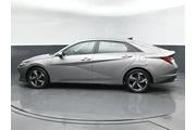 $15952 : Hyundai ELANTRA 2022 SEL 4dr thumbnail