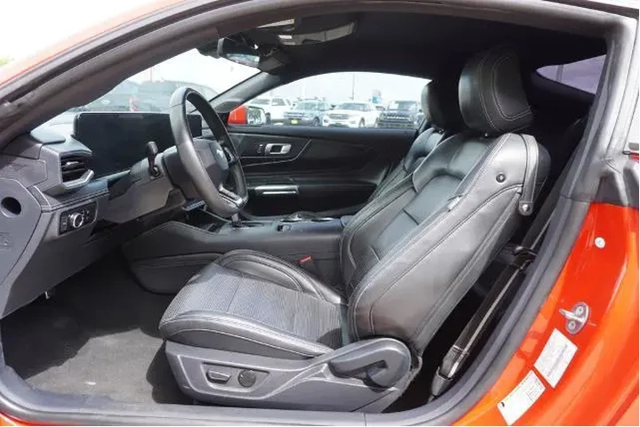 $33288 : Ford Mustang 2024 EcoBoost 2 image 7