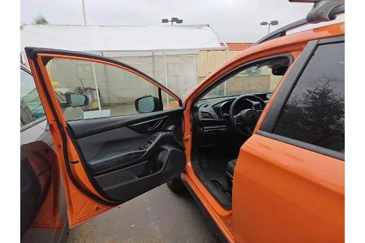 $17085 : Subaru Crosstrek 2019 AWD 2. image 5