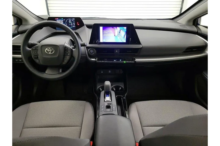 $29998 : Toyota Prius 2025 LE 4dr Hat image 9