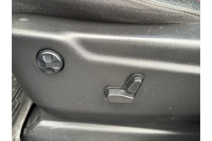 $36120 : Dodge Durango 2023 AWD GT 4d image 8