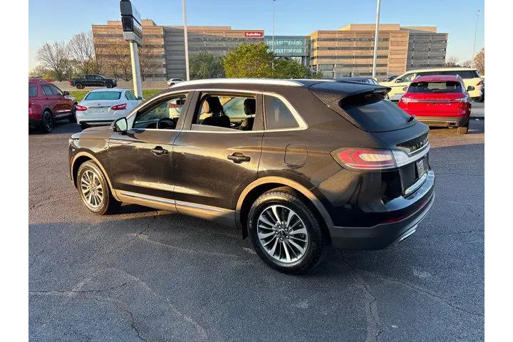 $31985 : Lincoln Nautilus 2023 Standa image 5