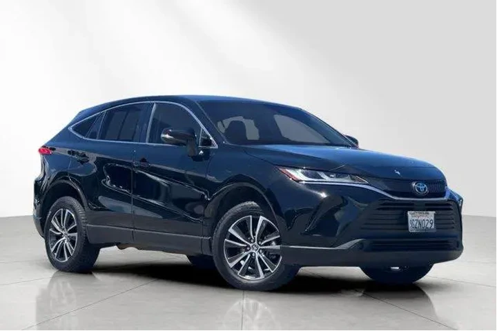 $29998 : Toyota Venza 2023 AWD LE 4dr image 3