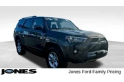 Toyota 4Runner 2022 4x4 SR5 en Charleston