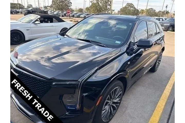 $35000 : Cadillac XT4 2024 Sport 4dr image 1