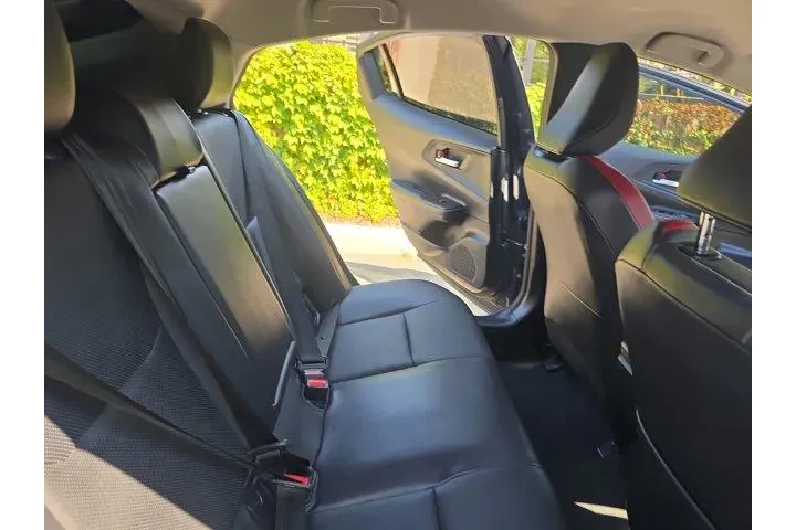 $38995 : Toyota Prius Prime 2023 XSE image 10