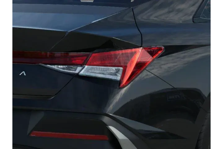 $23495 : Hyundai ELANTRA 2026 SE 4dr image 10