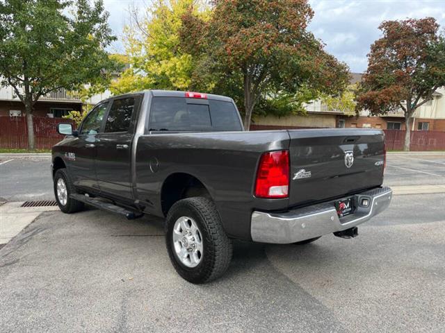 $32560 : 2016 RAM 2500 Big Horn image 4