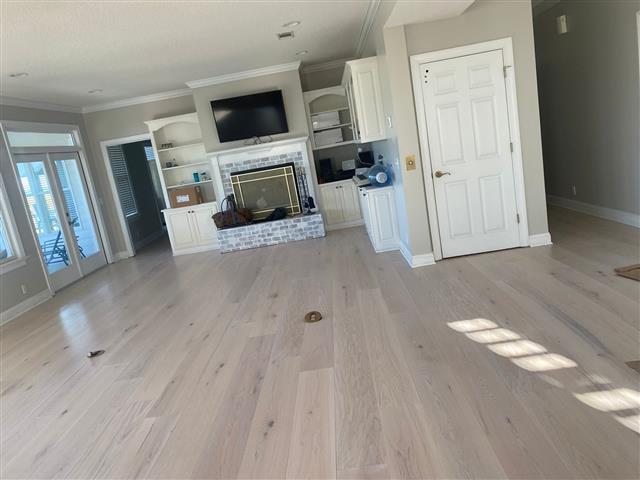 (FLOORING QUICK Y BETTER) image 9