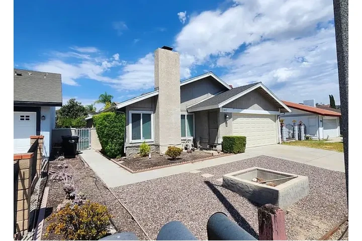 $2395 : 3BEDS 2BA HOUSE FOR RENT IN LA image 1