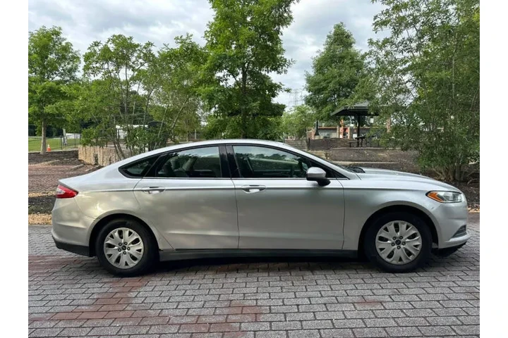 $4000 : 2013 Fusion S image 8