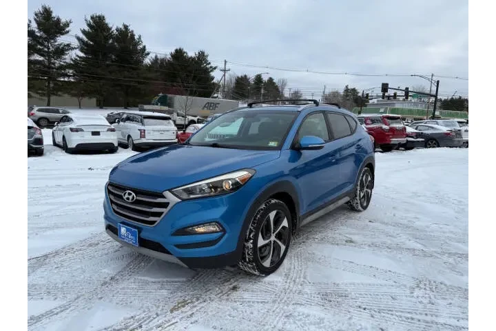 $12499 : 2017 TUCSON image 2