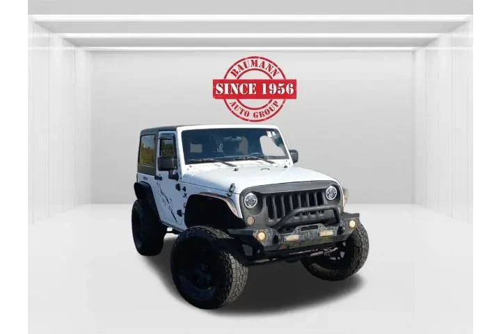 $13000 : Jeep Wrangler 2015 4x4 Sport image 1