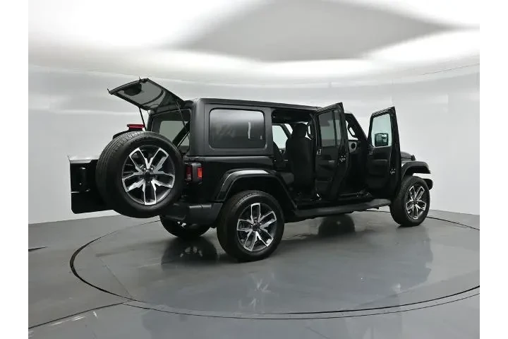 $25875 : Jeep Wrangler 2024 4x4 Willy image 6