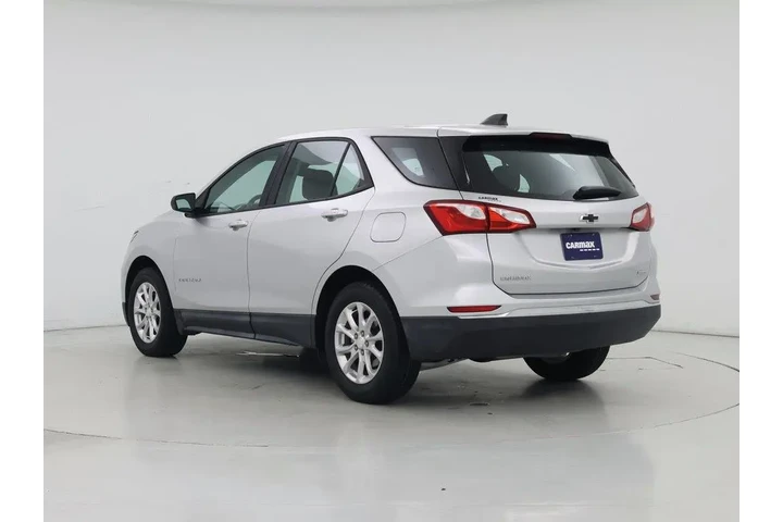 $16998 : Chevrolet Equinox 2018 LS 4d image 2