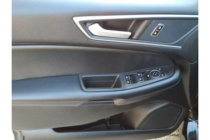 $26633 : Ford Edge 2024 AWD ST-Line 4 image 8