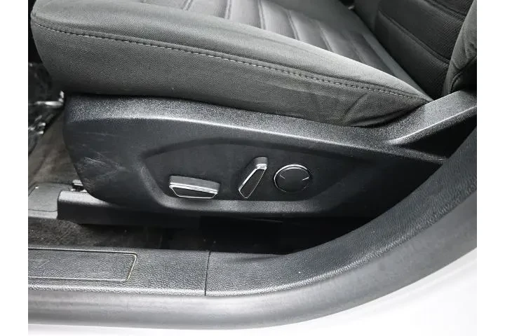 $6500 : Ford Fusion Hybrid 2018 SE 4 image 10