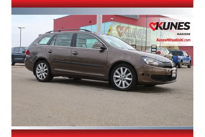 $8877 : Volkswagen Jetta 2013 SportW image 1