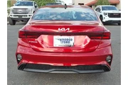 $17999 : Kia Forte 2024 LX 4dr Sedan thumbnail