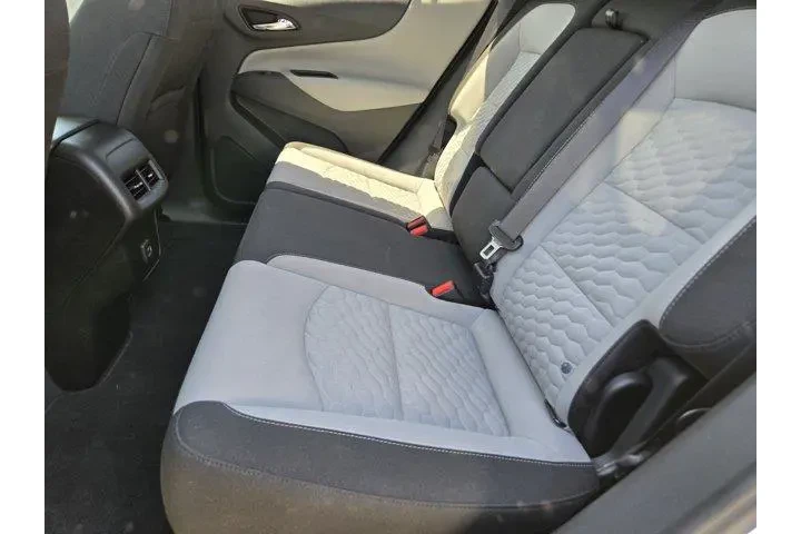 $21991 : Chevrolet Equinox 2020 LT 4d image 4