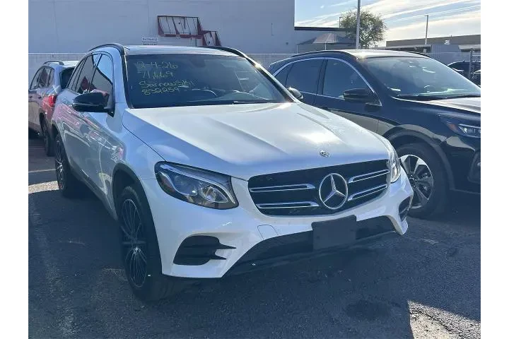 $17995 : Mercedes-Benz GLC 2019 GLC 3 image 3