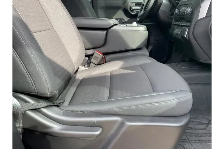 $34700 : Chevrolet Silverado 1500 202 image 8