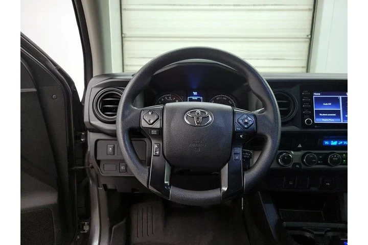 $33998 : Toyota Tacoma 2023 4x4 SR V6 image 10