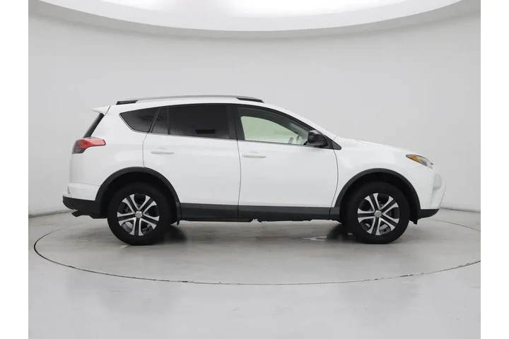 $17998 : Toyota RAV4 2018 LE 4dr SUV image 7