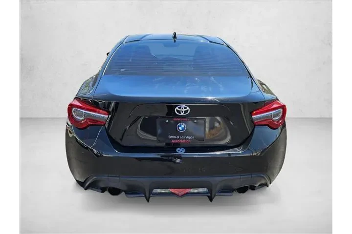 $18524 : Toyota 86 2017 2dr Coupe 6A image 6