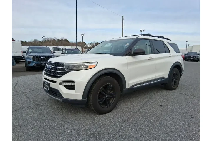 $19912 : Ford Explorer 2020 AWD XLT 4 image 1