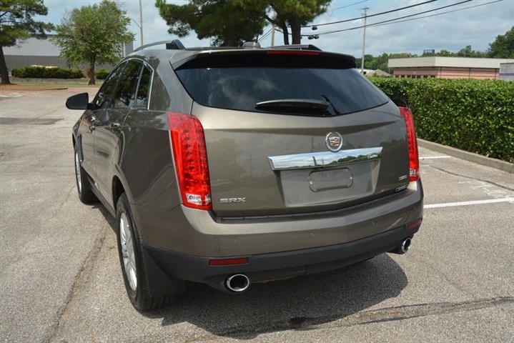 2016 SRX Luxury Collection image 9