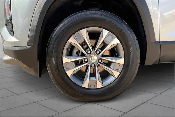 $23199 : Chevrolet Equinox 2025 LT 4d image 8