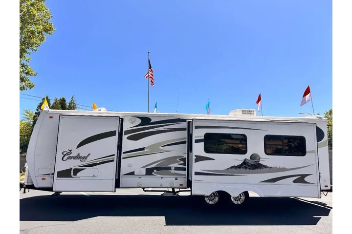 $24500 : 2008 Forest River CARDINAL LI image 8