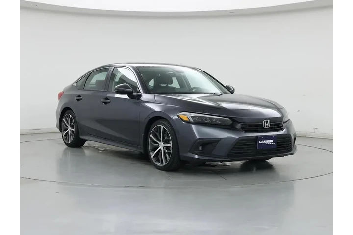 $28998 : Honda Civic 2024 Touring 4dr image 1
