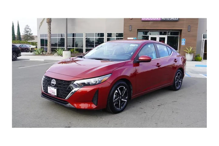 $18984 : 2024 Sentra SV image 2