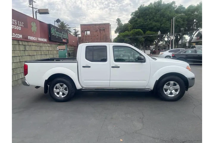 $12995 : 2009 Frontier SE V6 image 5