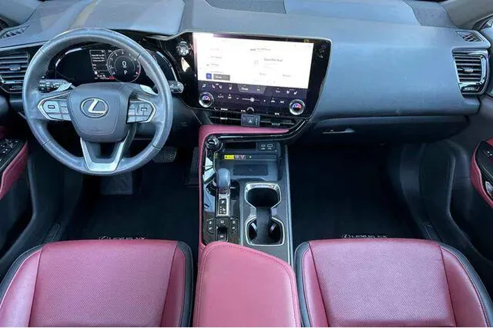 $38267 : Lexus NX 350 2023 AWD Premiu image 5