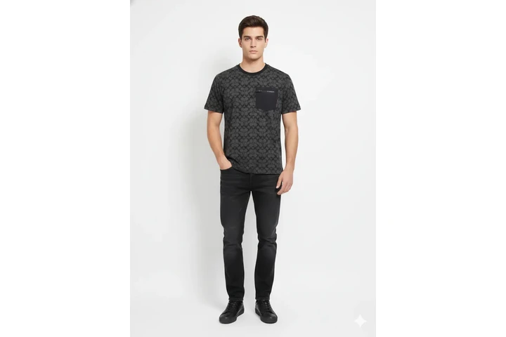 Luxury T-Shirt for Man | Premi image 2