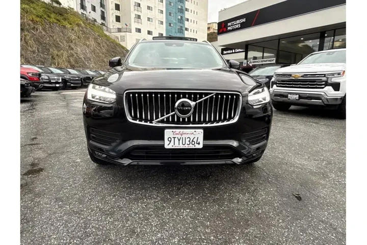 $31388 : Volvo XC90 2022 AWD T6 Momen image 4
