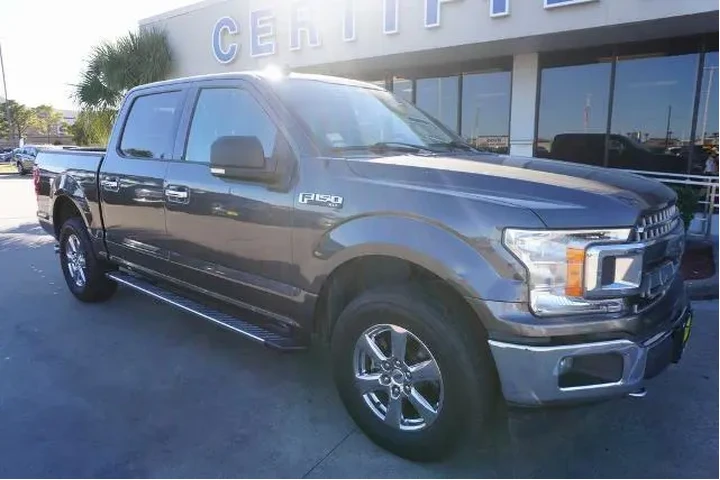 $22225 : Ford F-150 2018 4x4 XLT 4dr image 1
