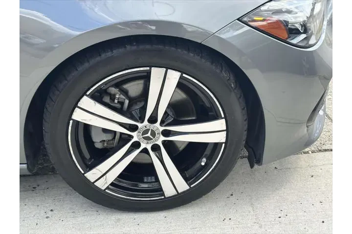 $31999 : Mercedes-Benz C-Class 2022 A image 9