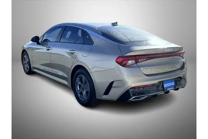 $19495 : Kia K5 2022 LXS 4dr Sedan image 7