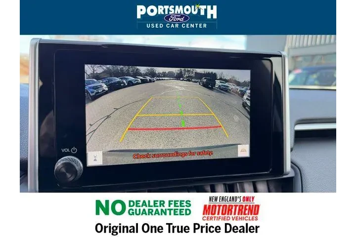 $27495 : Toyota RAV4 2023 AWD XLE 4dr image 8